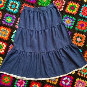 Vintage 70s tiered prairie skirt eyelet lace trim